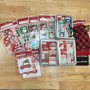 #1237 Christmas Bundle ~ 20 Items ~ NEW Card Holder Bags & Boxes, Presents Tags